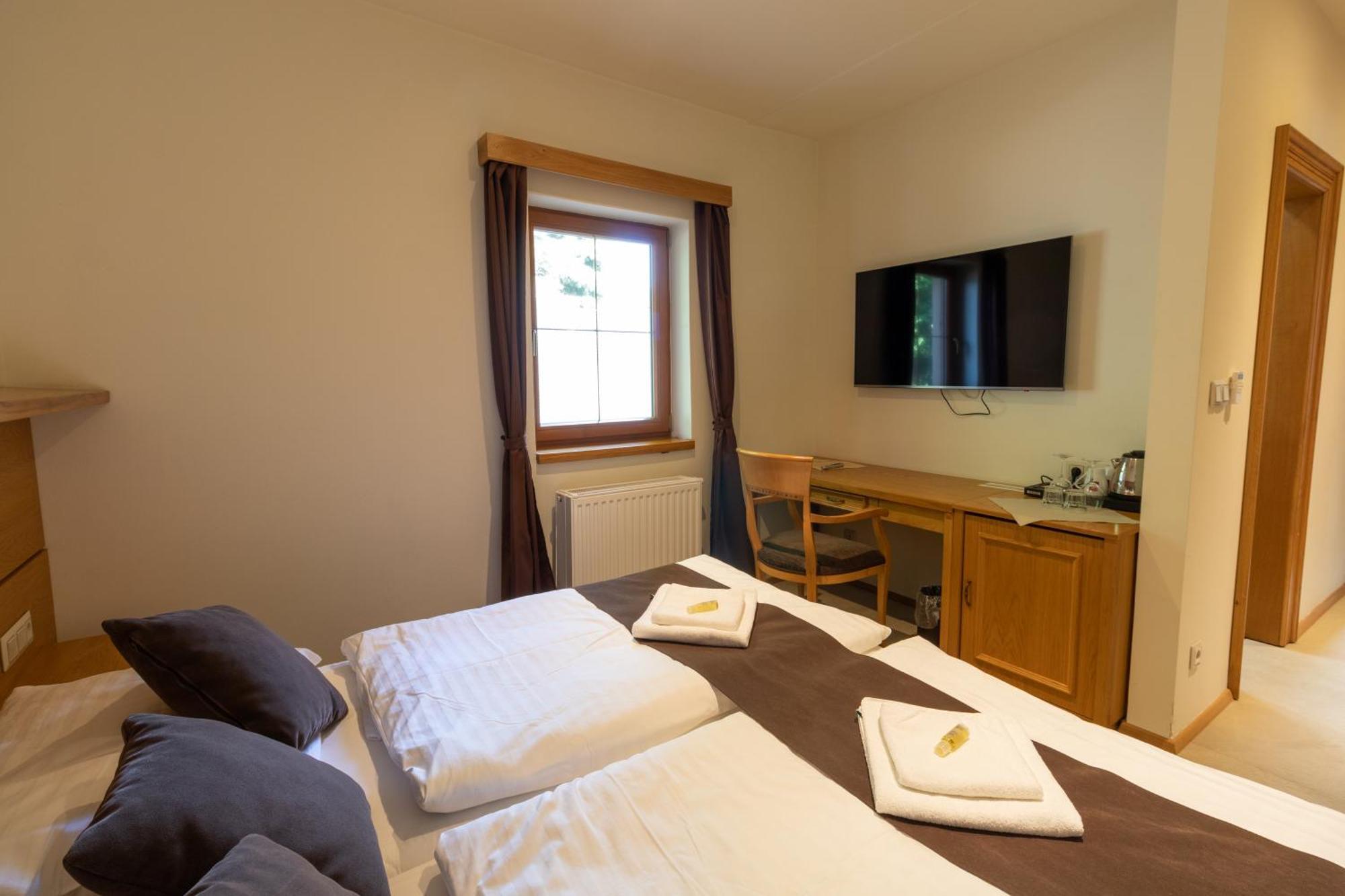 Hotel Resort Lovecka Basta Strakonice Luaran gambar