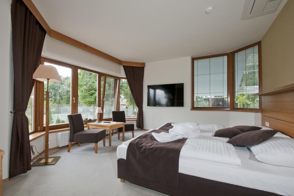 Hotel Resort Lovecka Basta Strakonice Luaran gambar